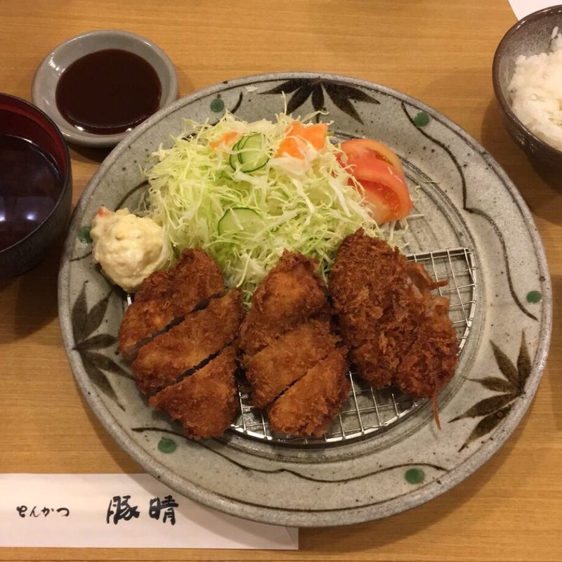 とんはる定食(とんかつ豚晴 本店 （とんかつとんはる）)