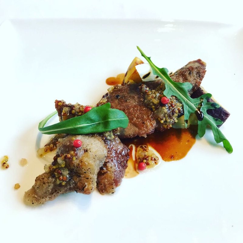 イベリコ豚のグリル(ジャンティエス コマチ Gentillesse KOMACHI)