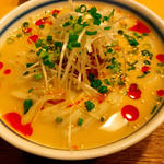 坦々うどん(かくれ酒場 うどん大學)