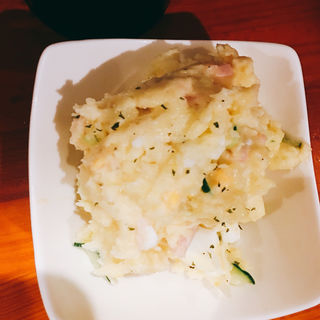 ポテトサラダ(和み 立呑処 六華)