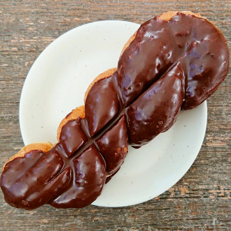 ツイストドーナツ（チョコ カスター）(大丸ピーコック青山店 アトリエデリッシュ)