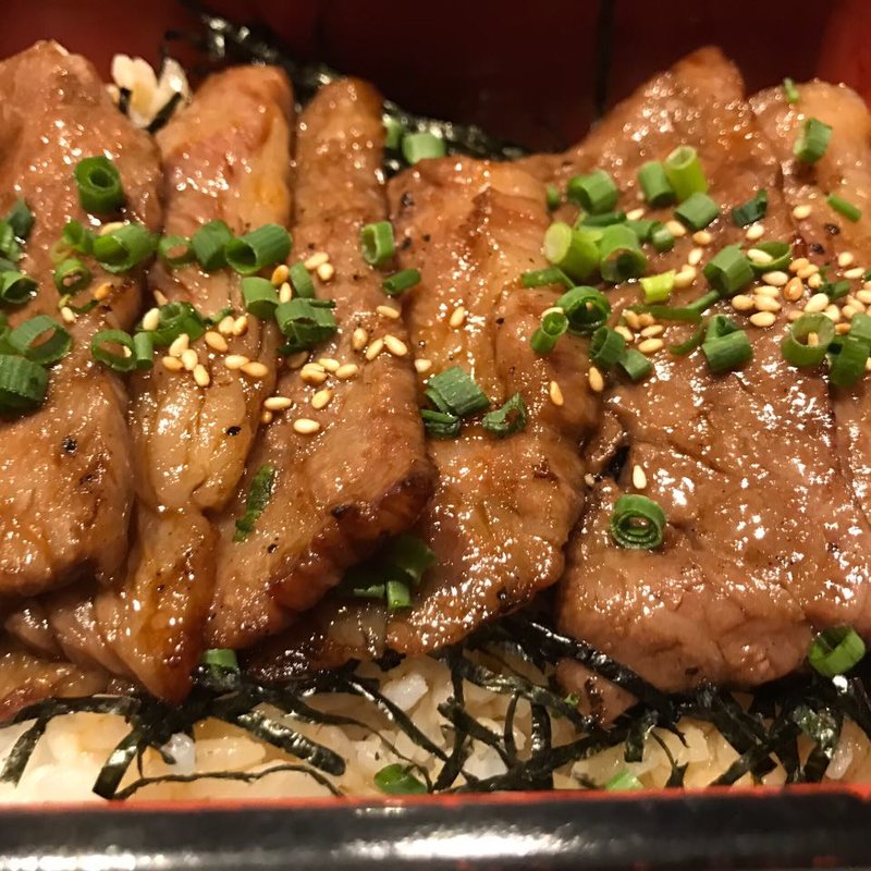 カルビ重(陽山道 上野広小路店 （ヤンサンドウ）)