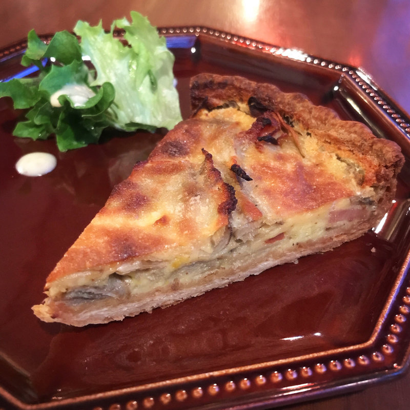 長葱と牛蒡のキッシュ(Salut （サリュー）)