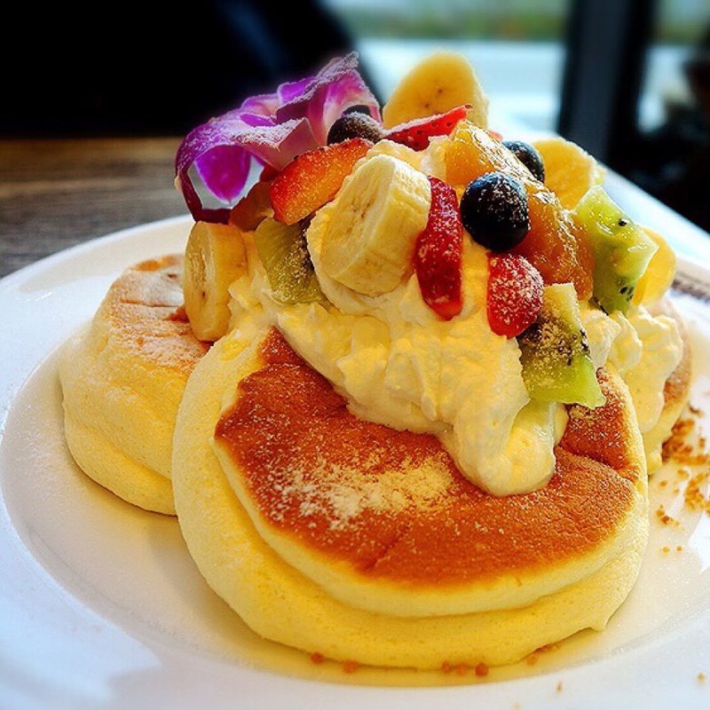 ハワイアンフルーツパンケーキ(メレンゲ みなとみらい店)