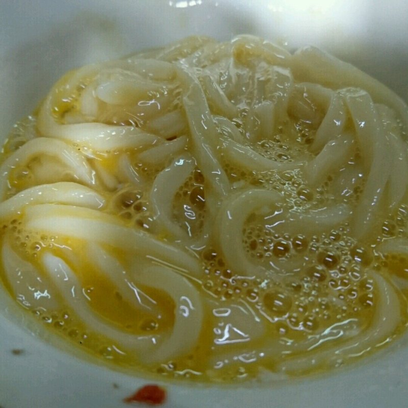 うどん温+生卵(谷川米穀店 （たにかわべいこくてん）)