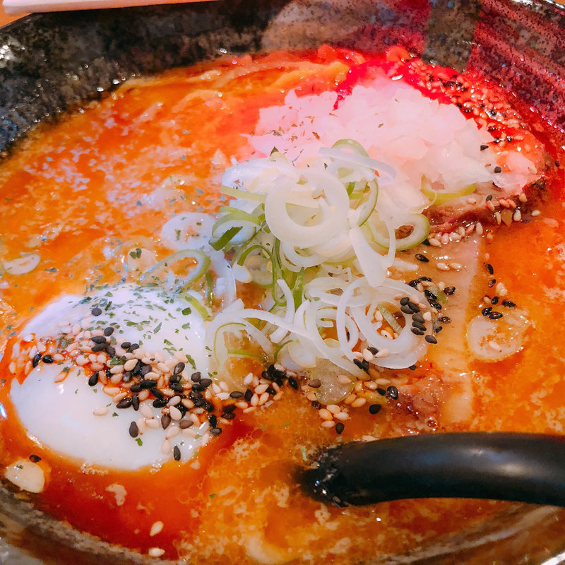 濃厚温玉味噌ラーメン(らーめん獅子王)