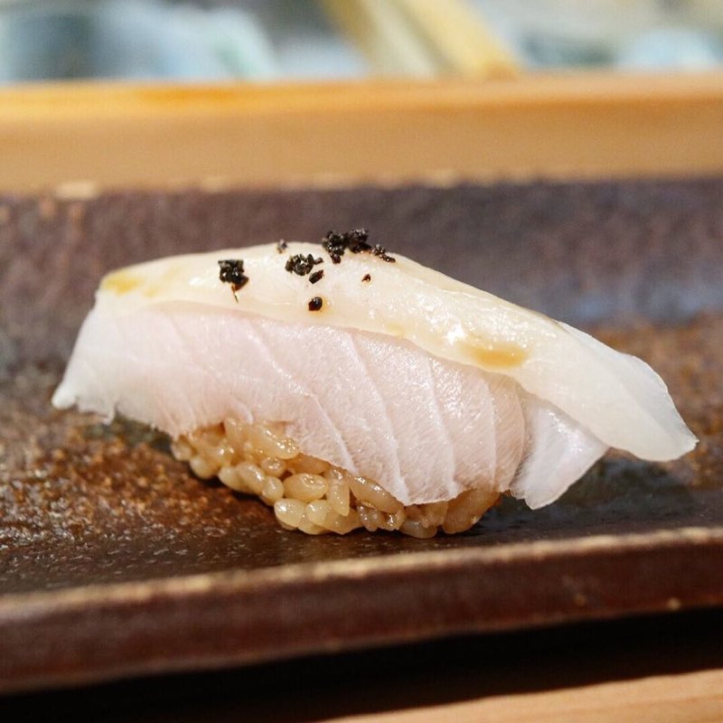 真魚鰹(すし匠)