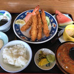 海老フライ定食(ニュー満寿美 （マスミ）)