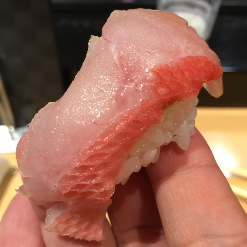 金目鯛(すしざんまい 天神店)
