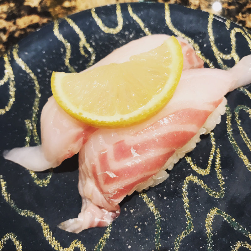 すずき(がってん寿司 綾瀬店)