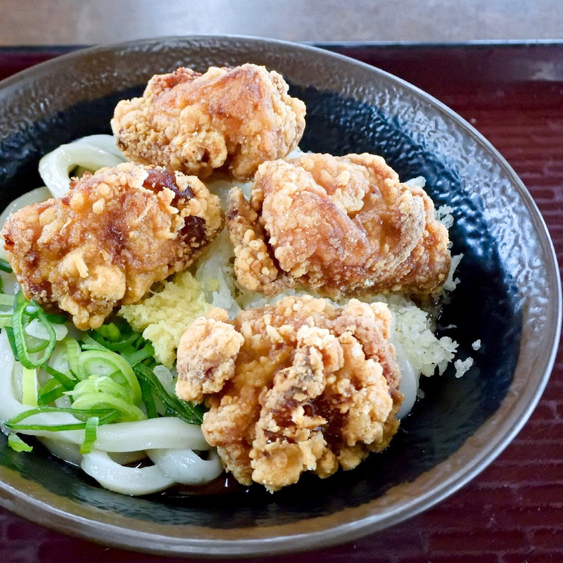 ぶっかけ冷+鶏モモ竜田揚げ(めん一 （めんいち）)