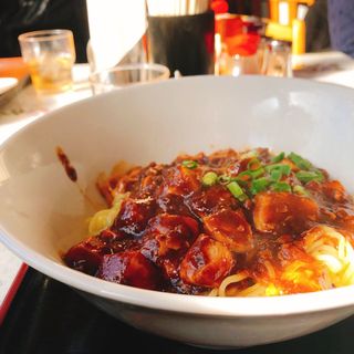 汁なしマーボー麺(上海亭)