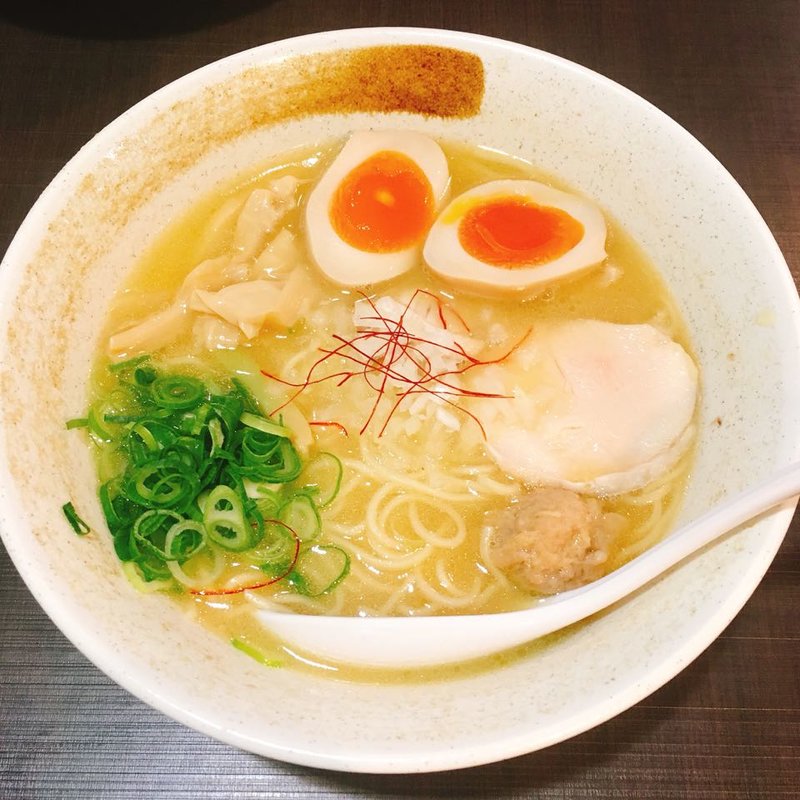 濃厚鶏白湯そば(麺屋武一 秋葉原店)