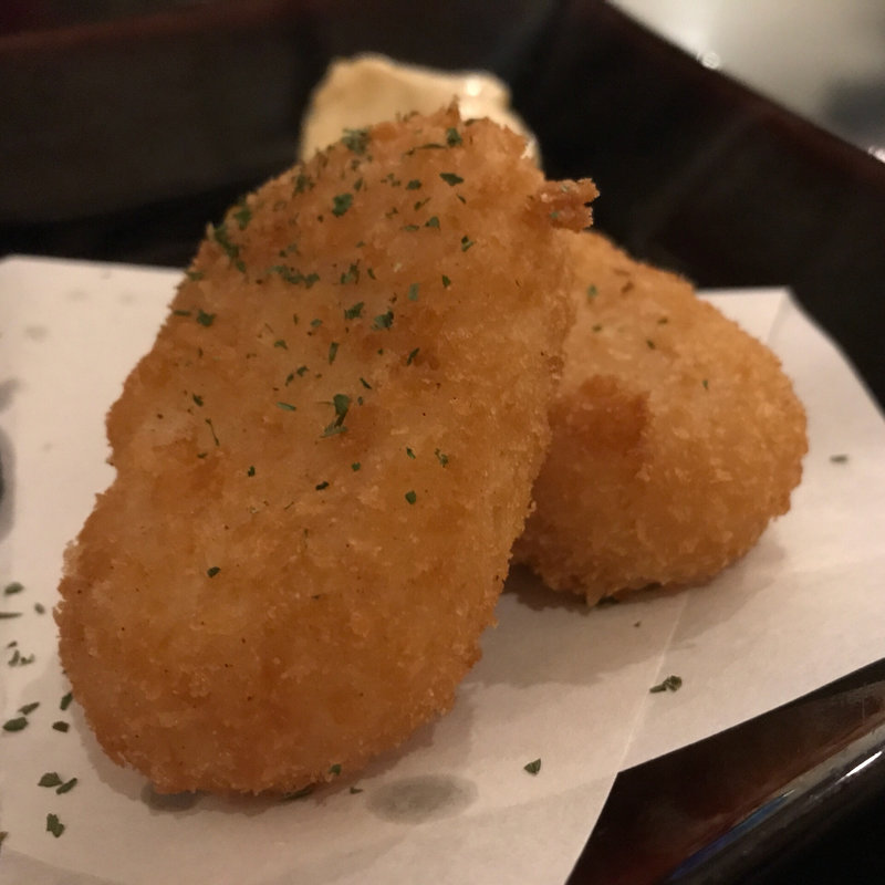 カニクリームコロッケ(どんぐり)
