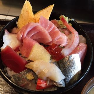 ちらし寿司(魚善)