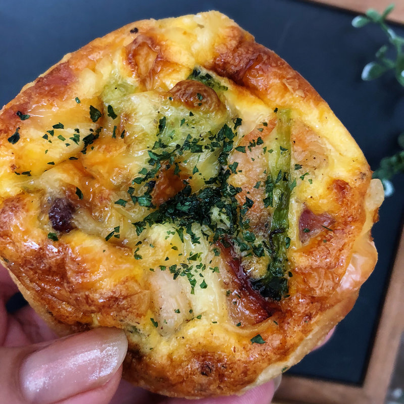 海老とブロッコリー ベーコンのキッシュ(ルヴァン・パストリー)