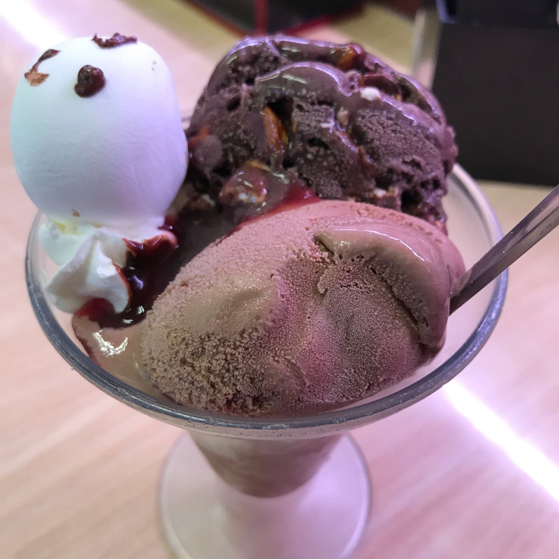 ちょこっとスノーマンパフェ(スシロー 山科店 （【旧店名】あきんど）)