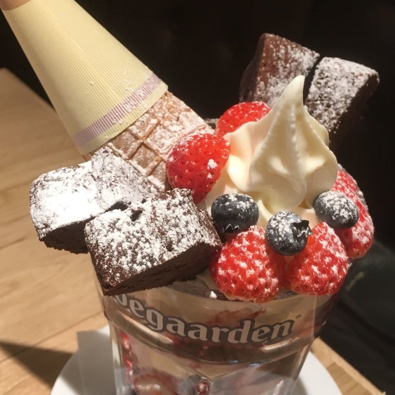 ソフトクリームパフェ(L)(La Soeul AUX BACCHANALES 天神店)