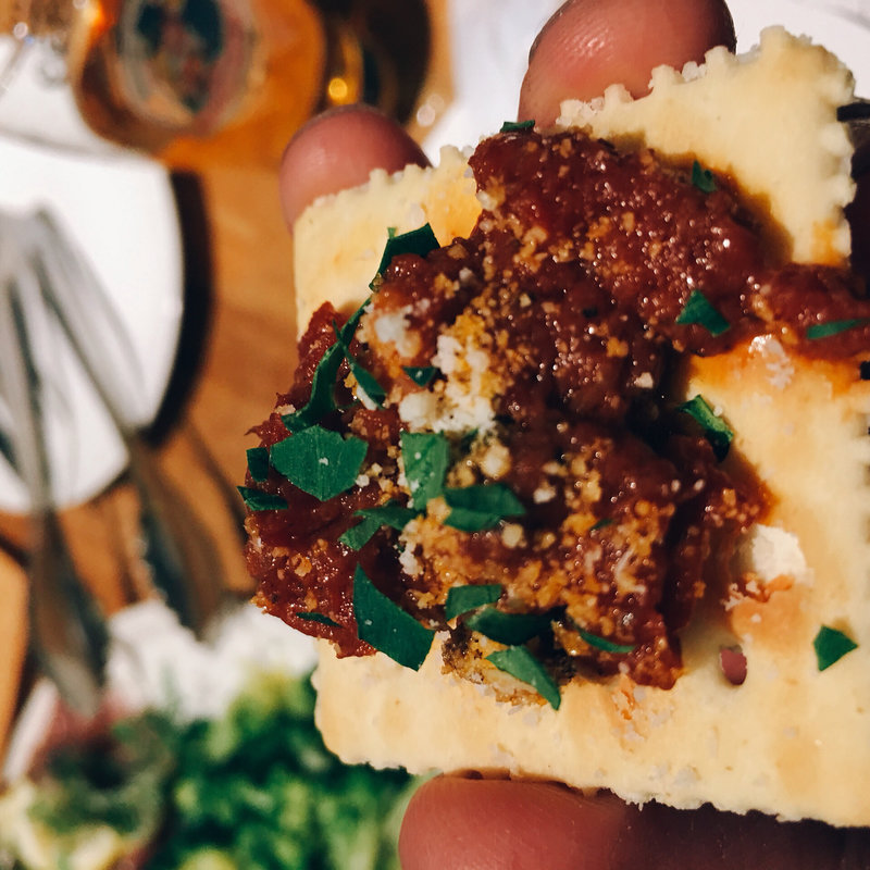 タコのトマト煮カナッペ(ピッツェリア・ヴァ・ブー （Pizzeria Va Booo）)