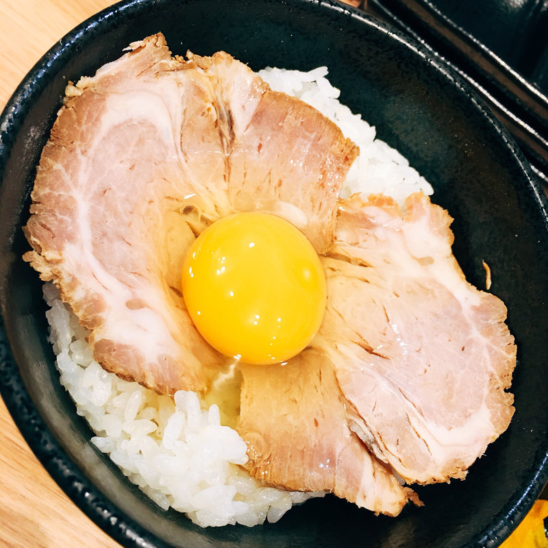 チャーシュー丼 TKG(京都千丸 しゃかりき 京阪守口店)