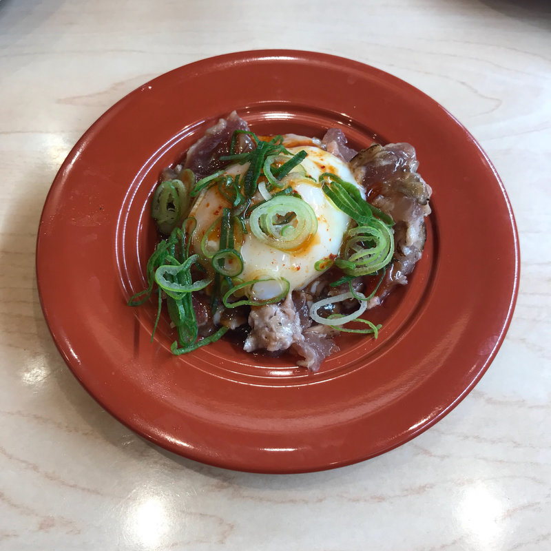 魚介ユッケ(くら寿司 井草八幡宮店)