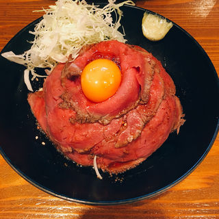 ローストビーフ丼並盛(the 肉丼の店 蒲田店)
