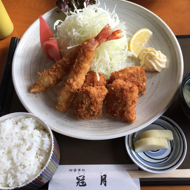 ミックスフライ定食(冠月 )