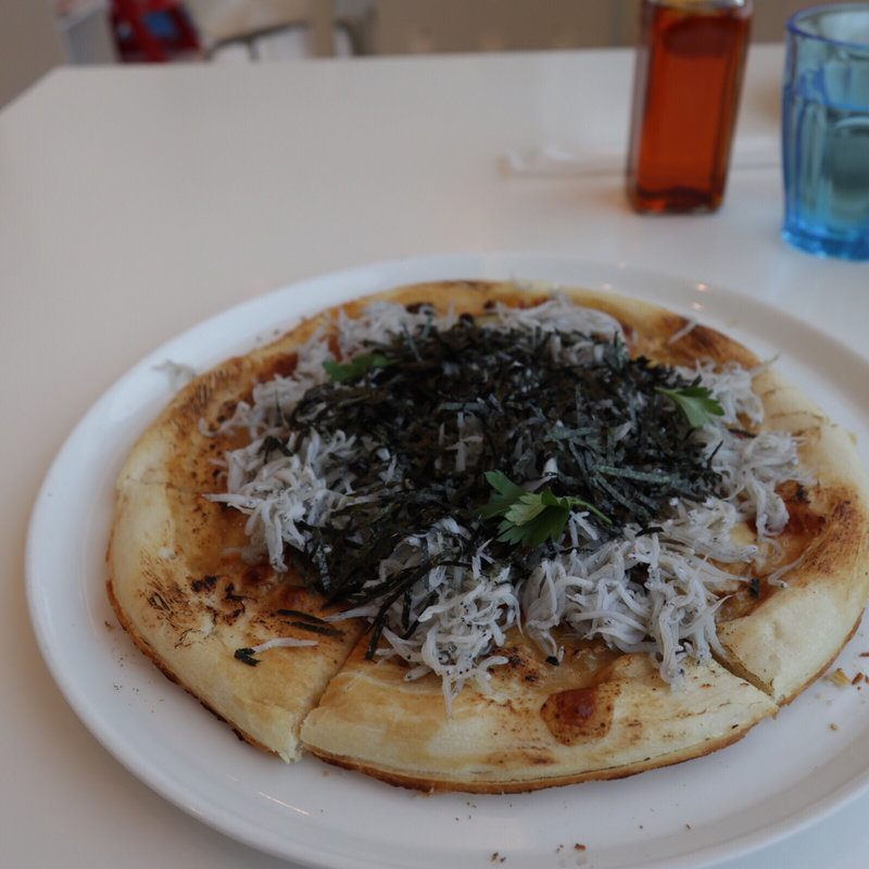 しらすとサザエのピザ(ガッビアーノ （GABBIANO）)