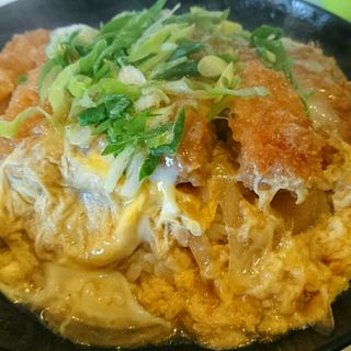 カツ丼(情熱うどん 荒木伝次郎)