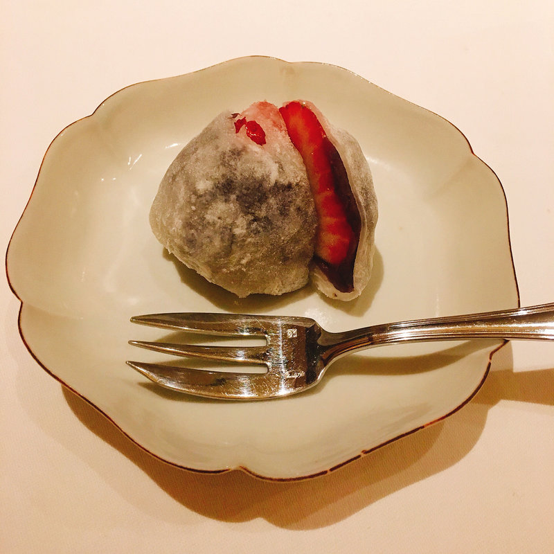 苺大福(おでんとわいん びのむ)