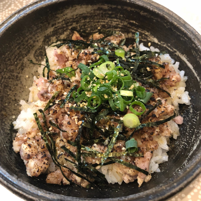 チャーシュー丼(麺物語 つなぐ)