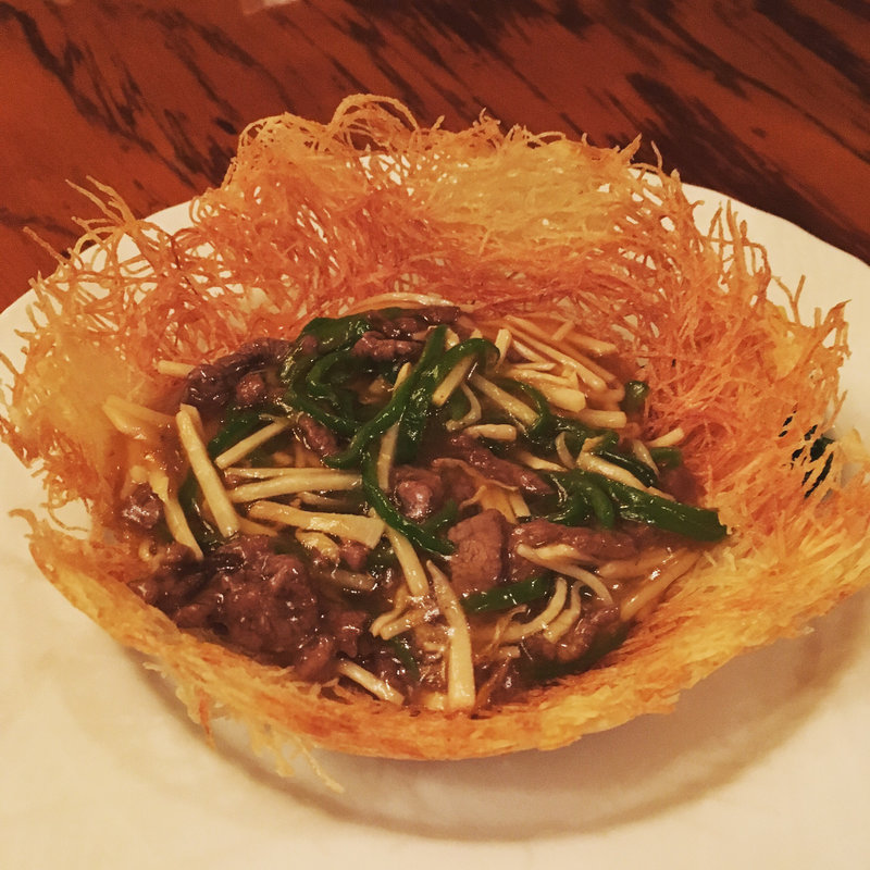 牛肉と野菜の四川風(サントリーラウンジイーグル)