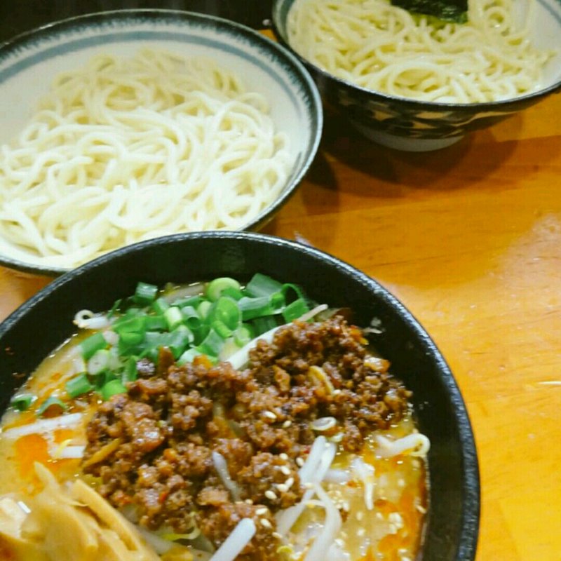 ちょい肉味噌つけ麺(ハーフもり)(麺 まる井 （めん まるい）)