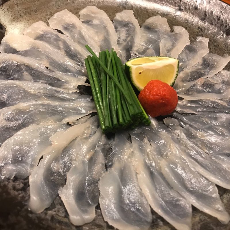 ふぐ刺身(大衆酒場 三平)