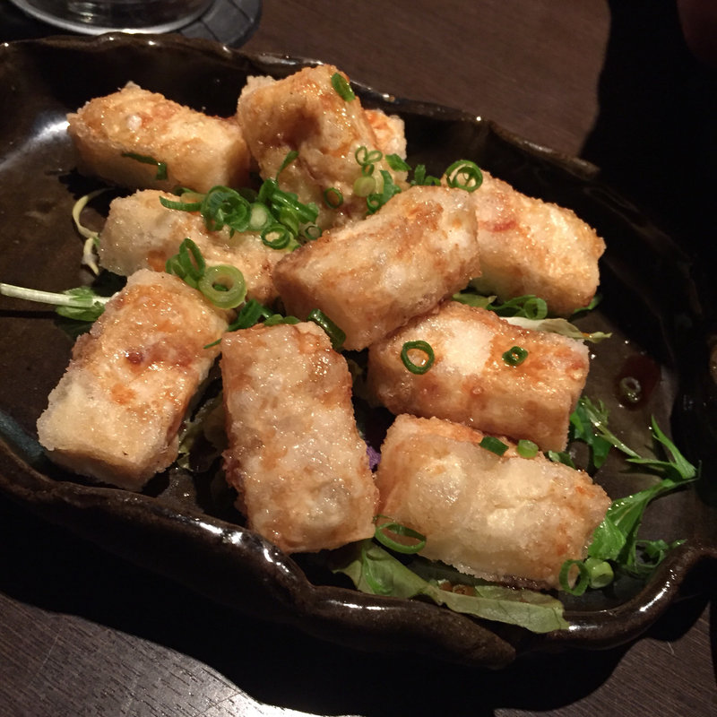 島豆腐のアツアツ揚げ(奄美のゆらい処 語久庵)