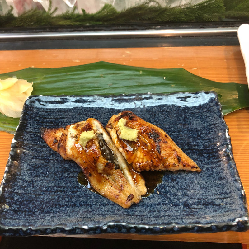 煮鰻(ほてい寿司 本店)
