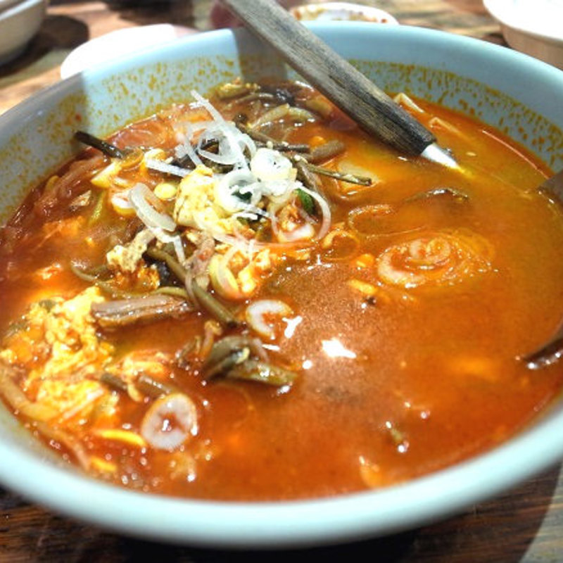 ユッケジャンスープ(オセヨ 2号店)