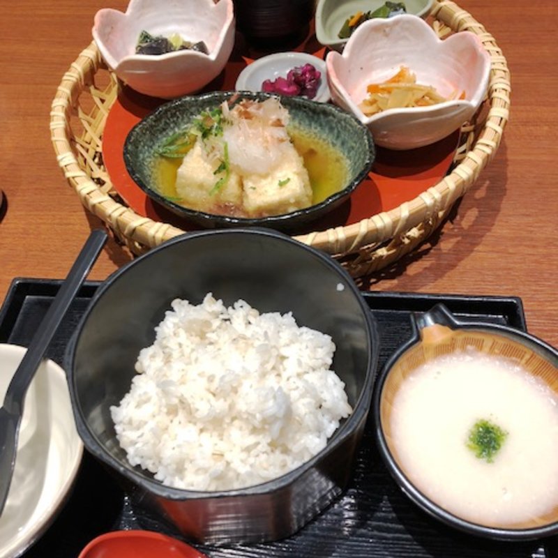 京風揚げ出し豆腐(ご飯ととろろ とろ麦 浅草EKIMISE店)
