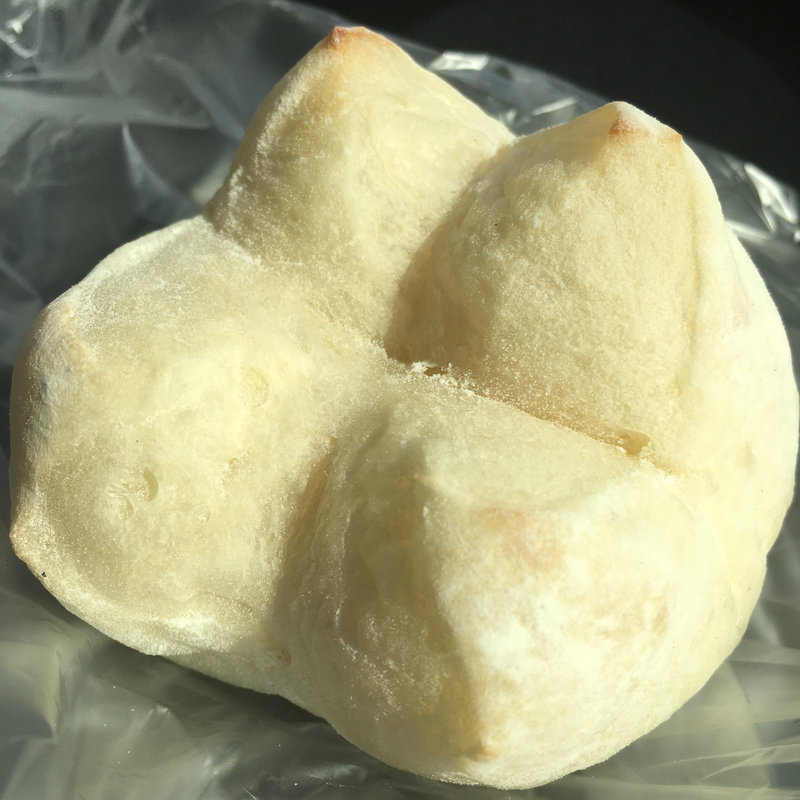 きなこもち(ベーカリーピカソ 烏森本店)