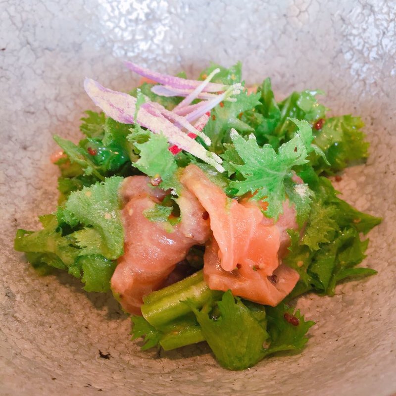 オーストラリア産タスマニアンサーモンの刺身 柚子マリネ(イチスタンダード)