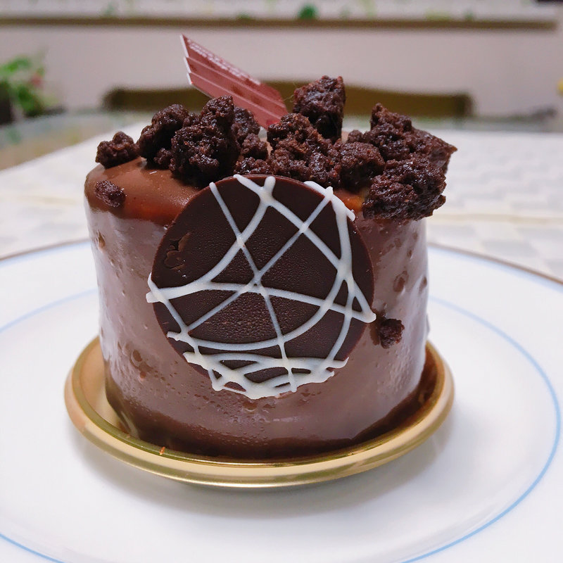 プラリネショコラ(パティスリー アーブル)