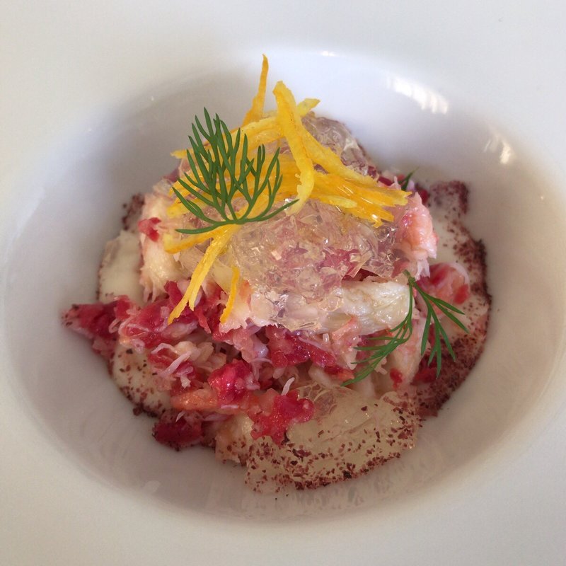 ズワイガニのジュレ仕立て(Racine)