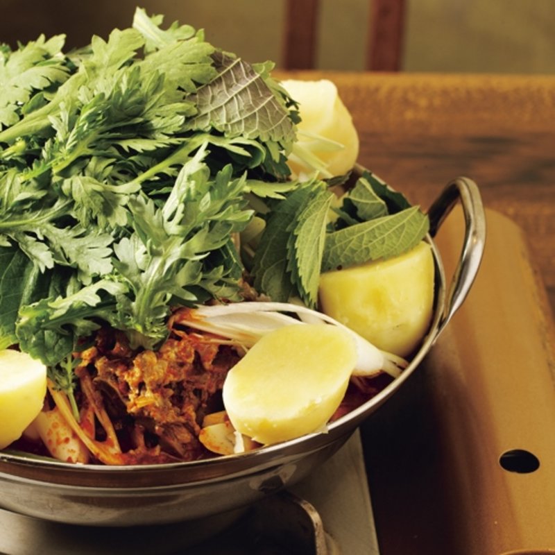 カムジャタン鍋(草思庵 （ソウシアン）)