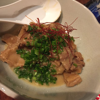 馬ホルモン煮込み