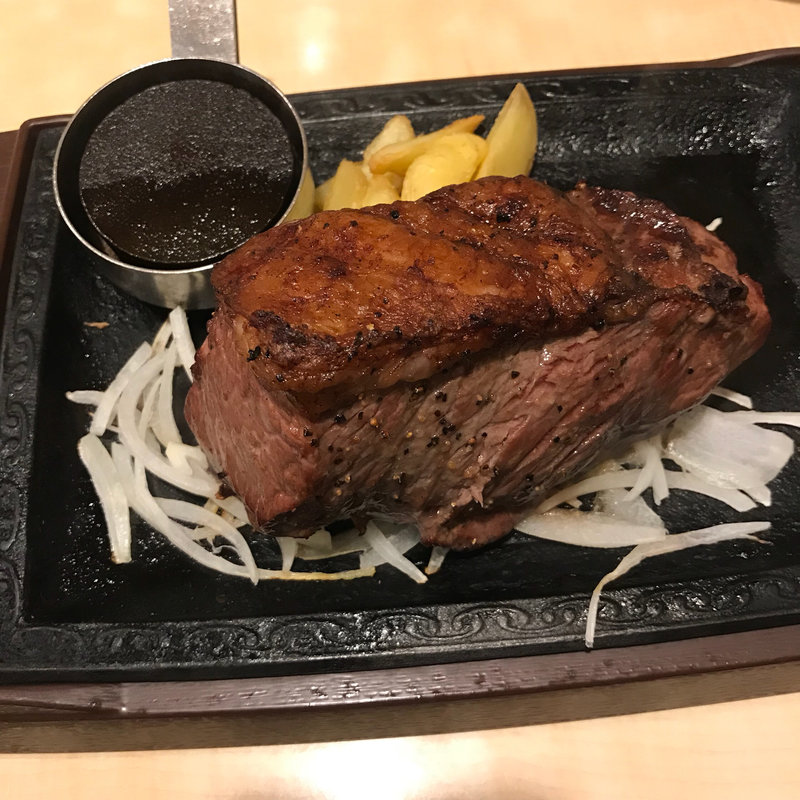 【数量限定】イチボの熟成赤身ステーキ　1ポンド（約450g）(ステーキガスト 小平上水本町店)