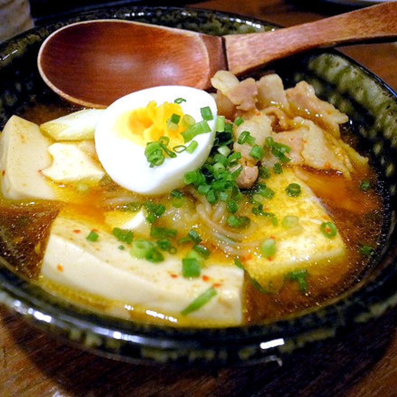 肉豆腐(炭火焼き鳥みかめ家)