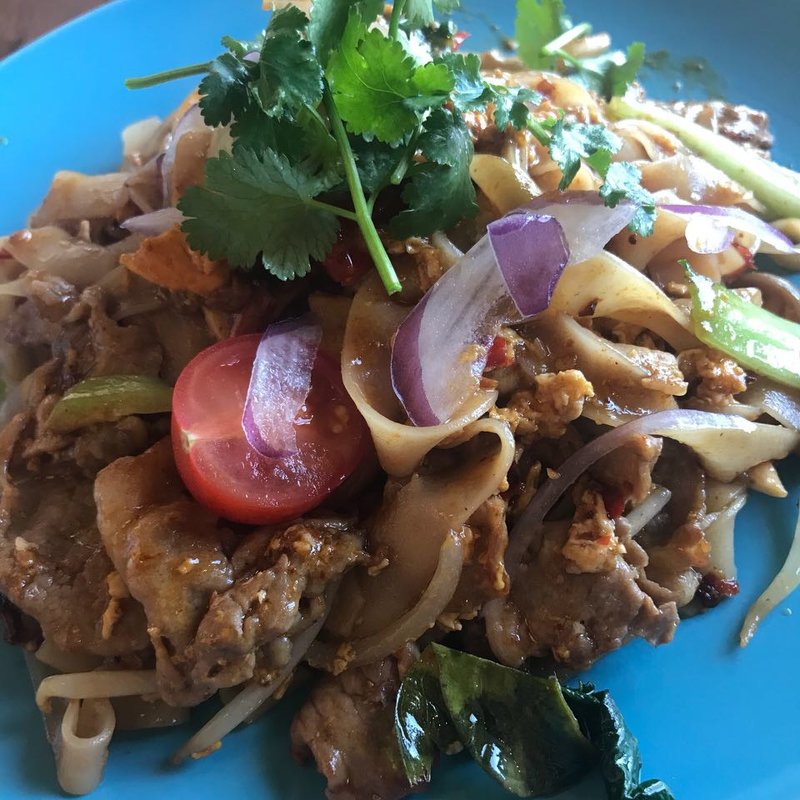 パッキーマオ(カフェガパオ)