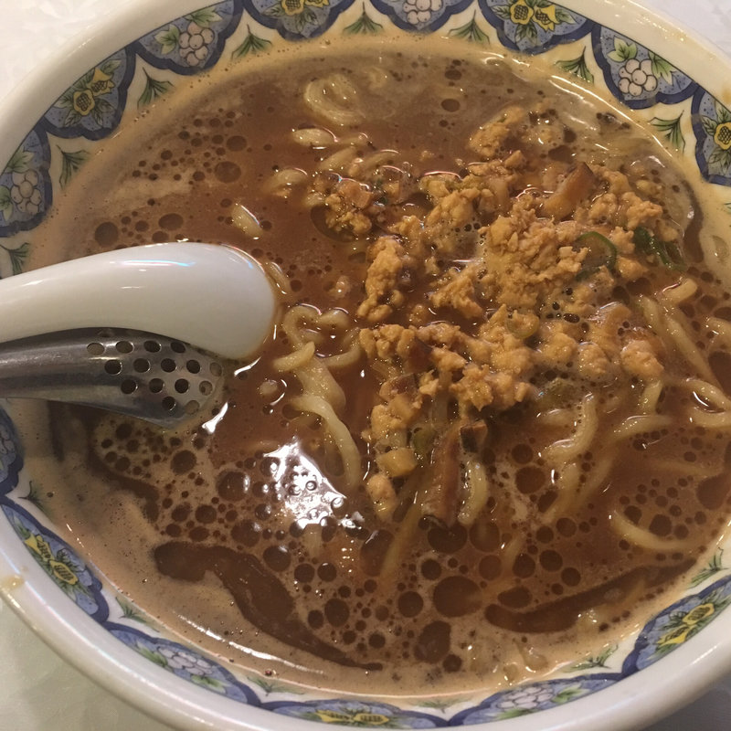 濃厚醤油ラーメン(中国ラーメン揚州商人 飯田橋ラムラ店 )