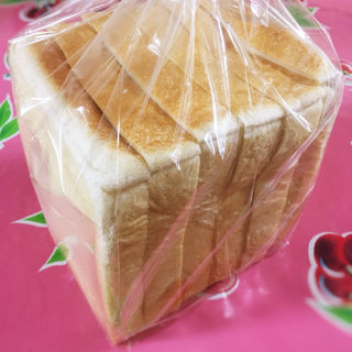 食パン(ゆたか)(焼きたて食パン専門店 一本堂 福岡姪浜店)