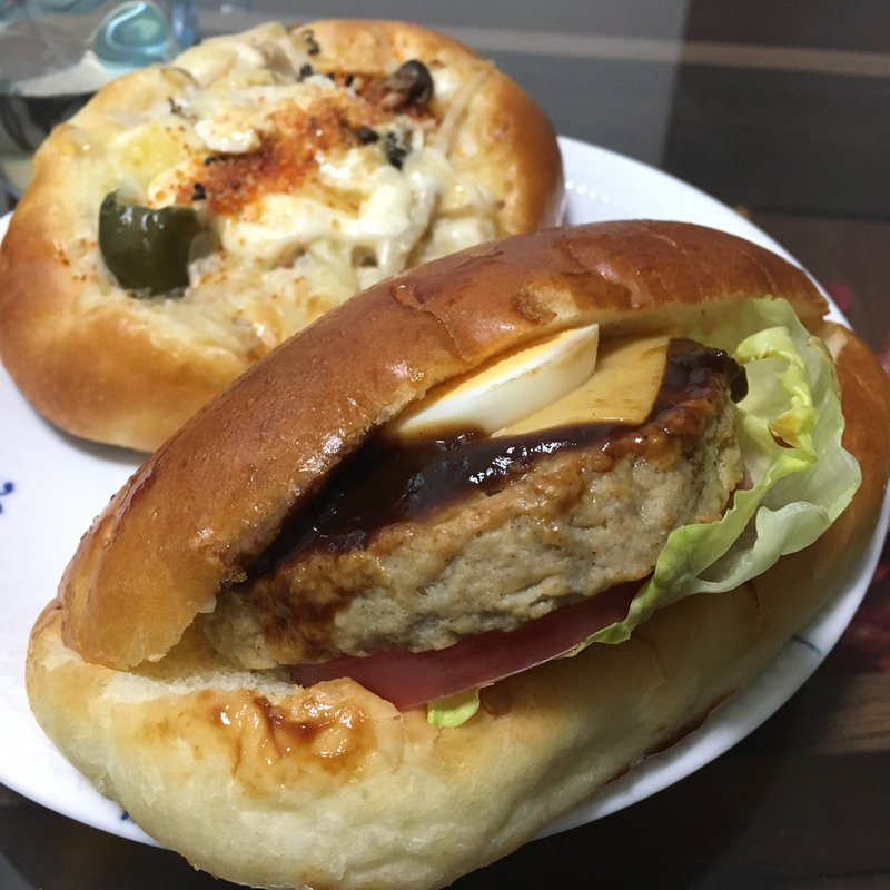 ハンバーグ(ちっくたっく)